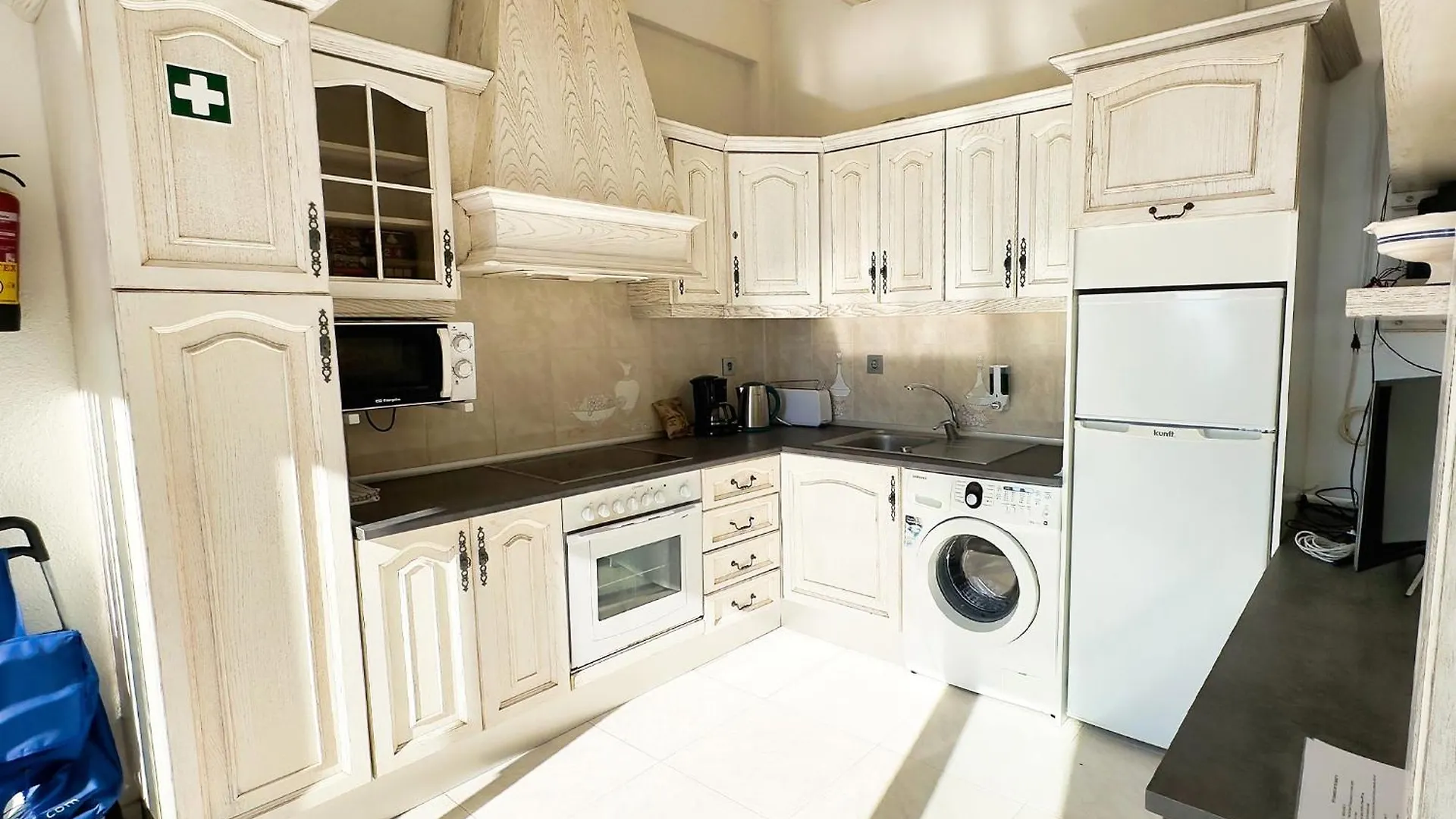 Skol 339 - 2-Bedroom Apartment In Edificio Skol Marbella Spain