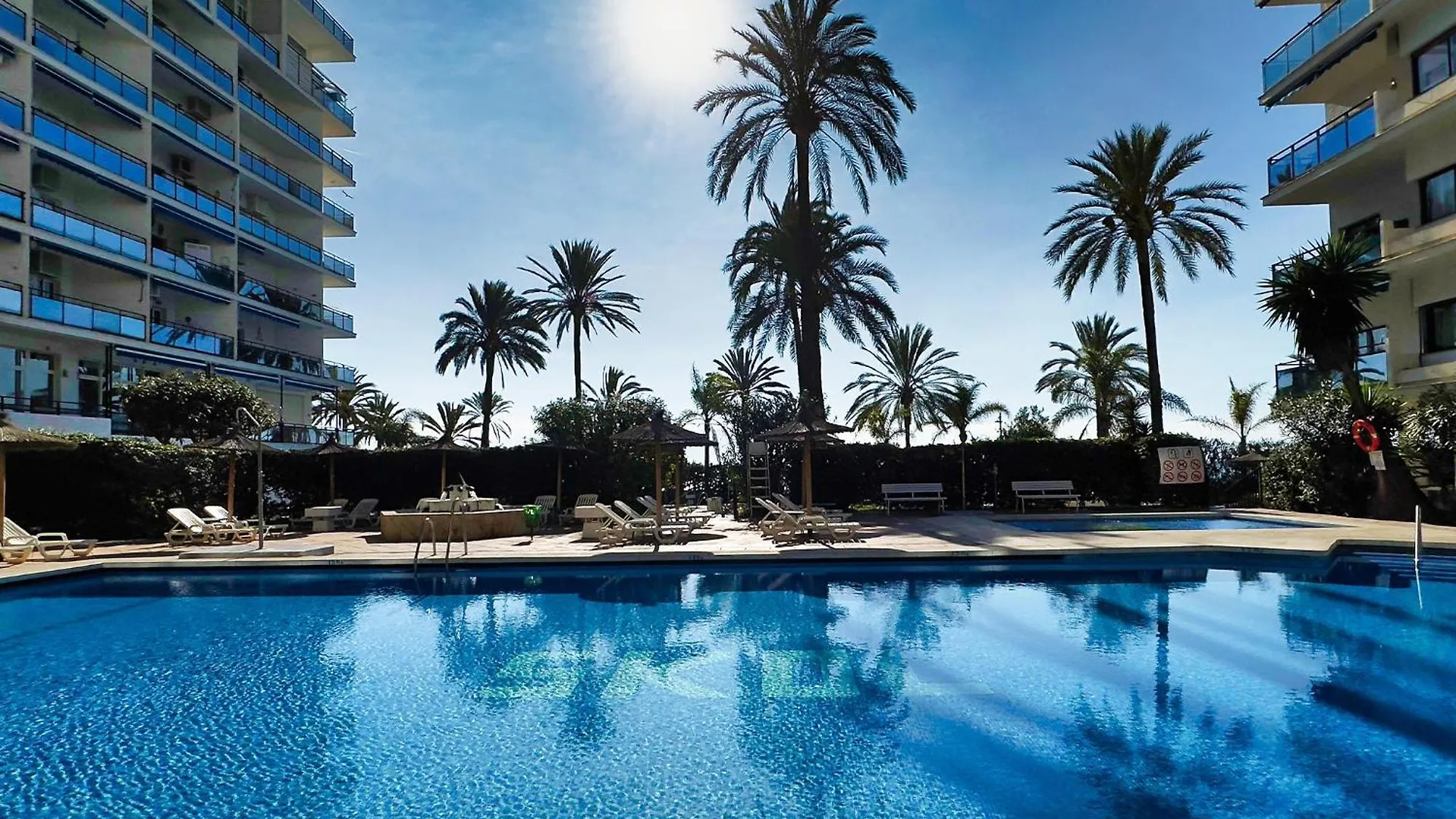 Skol 339 - 2-Bedroom Apartment In Edificio Skol Marbella 0*,  Spain